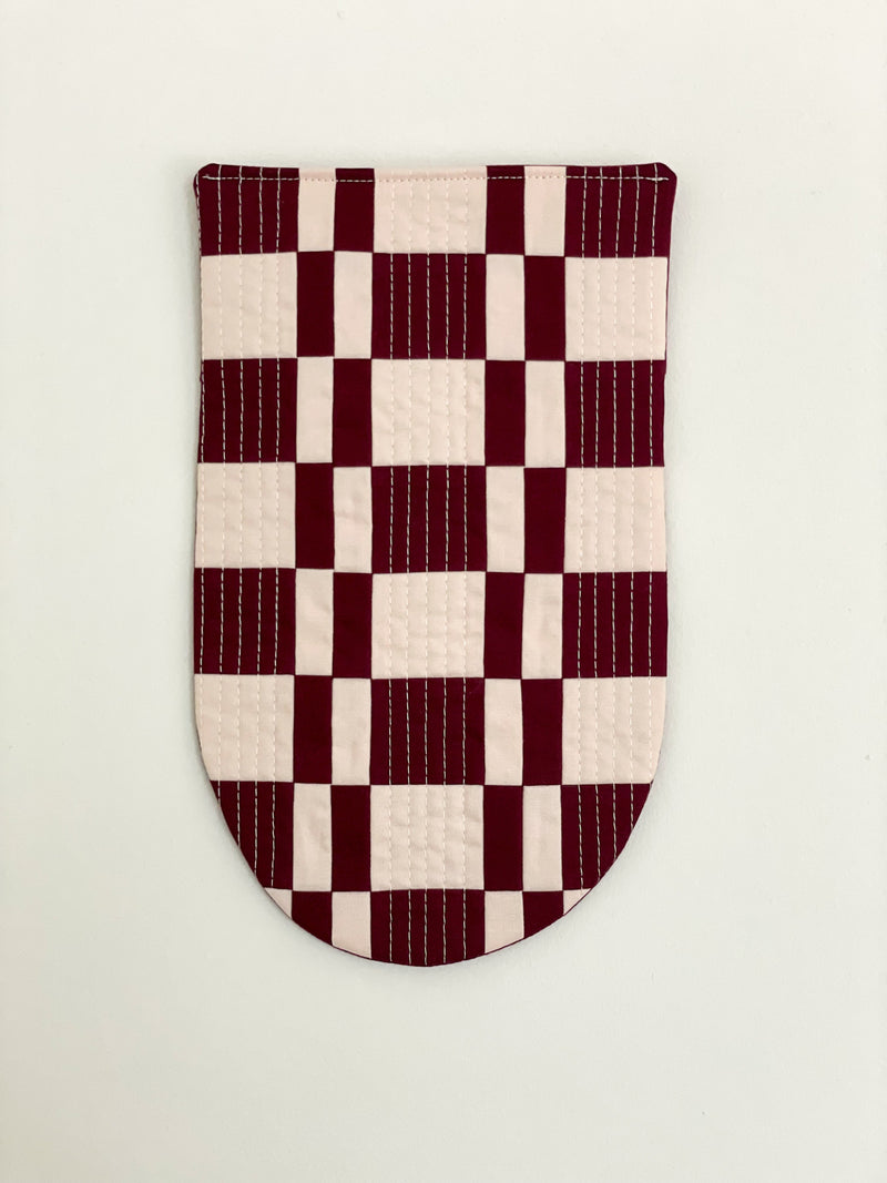 Check Wall Quilt Wine 1